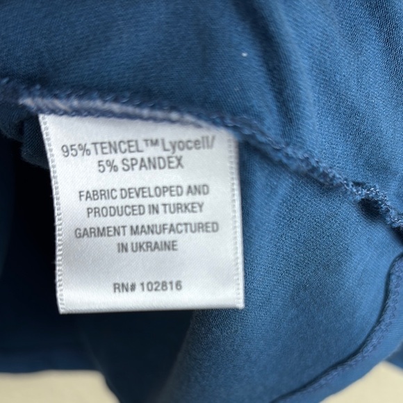 Garnet Hill Women's Teal Blue Balloon Sleeve Tee Size Medium - Picture 10 of 12